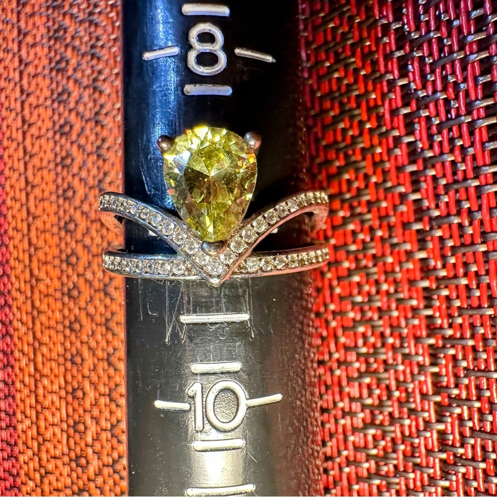 Fragrant Jewels Olive and Silver Ring